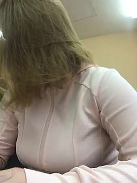 Vanessa_Sue naked stripping on cam for live sex video chat