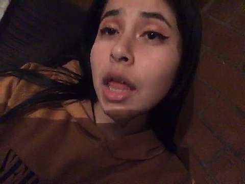 zelda19_ naked stripping on cam for live sex video chat