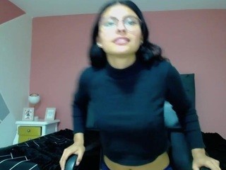 Alexandrarogers nude on cam – live sex chat