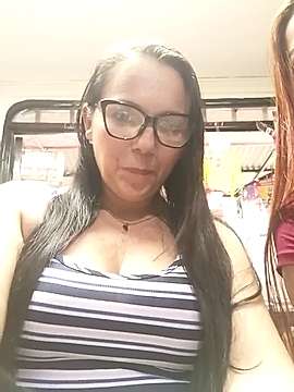 aliciaxmilf naked stripping on cam for live sex video chat