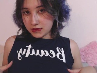 AMATISTA-PRETTY nude on cam – live sex chat