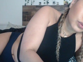 Calistah nude on cam – live sex chat