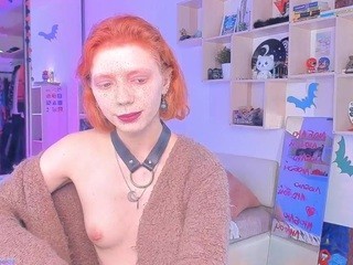 Circus-Lady nude on cam – live sex chat