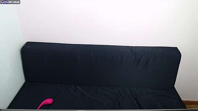 corn_lamp naked stripping on cam for live sex video chat