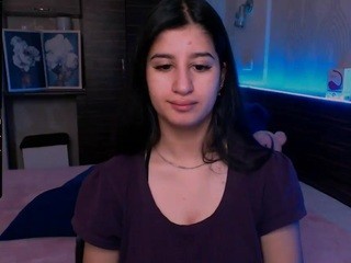Grace-Griffith nude on cam – live sex chat