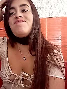 individua_01 naked stripping on cam for live sex video chat