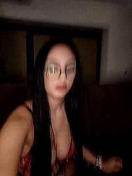 IvyAnne naked stripping on cam for live sex video chat