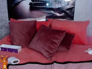 Kinky nude on cam – live sex chat
