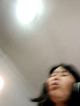 LayaThai naked stripping on cam for live sex video chat
