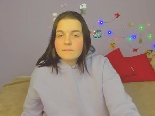 LayrynGars nude on cam – live sex chat