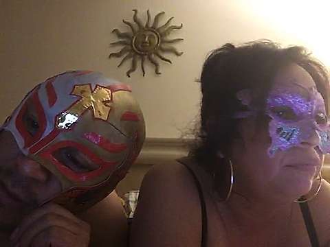 Lizbethyadrian naked stripping on cam for live sex video chat