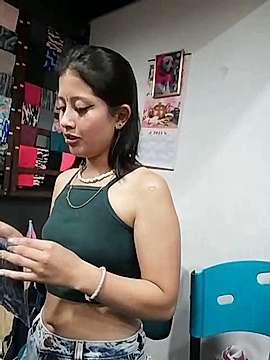 mara_h naked stripping on cam for live sex video chat