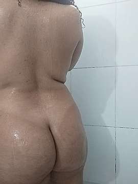 MelzinhaLissa69 naked stripping on cam for live sex video chat