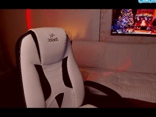 Molly-Brooks nude on cam – live sex chat