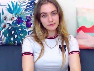 NancyYounq nude on cam – live sex chat
