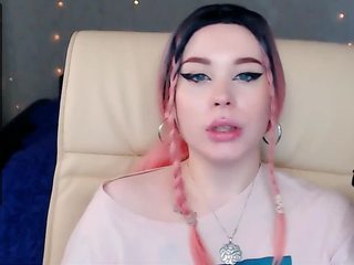 Pialla-Pearl nude on cam – live sex chat