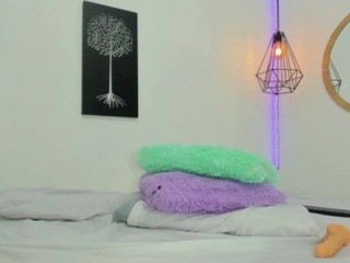 Regina-bigass, ? nude on cam – live sex chat