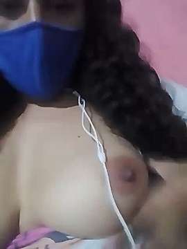 Safadinha_lyma32 naked stripping on cam for live sex video chat
