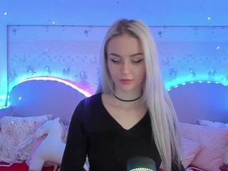 Sakura-moon nude on cam – live sex chat