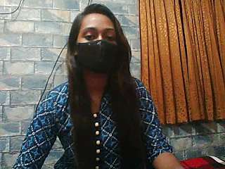 sunnyloover naked stripping on cam for live sex video chat