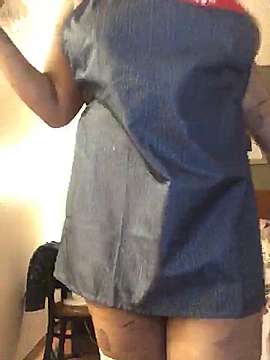 Tharealbunny naked stripping on cam for live sex video chat