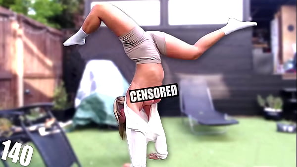 twitch streamers do handstand and her boobs fall out 140
