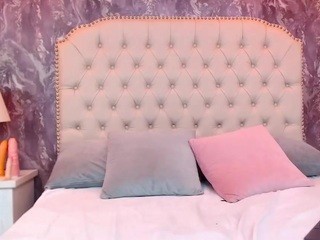 Winnieharlow nude on cam – live sex chat