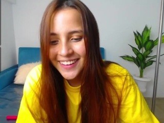Daniela23x nude on cam – live sex chat