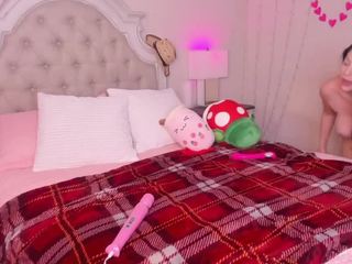 ?, ?YUMMY CAKES? ? nude on cam – live sex chat