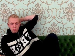 GebrielCute nude on cam – live sex chat