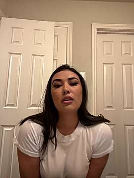 goodbabie naked stripping on cam for live sex video chat