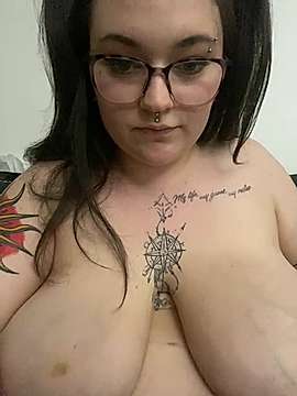 Kath4x4qc naked stripping on cam for live sex video chat