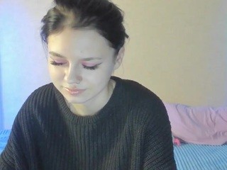 KellyMay nude on cam – live sex chat