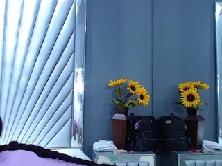 KendraMaze nude on cam – live sex chat
