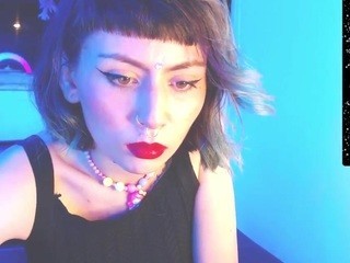 Linda-Miller1 nude on cam – live sex chat