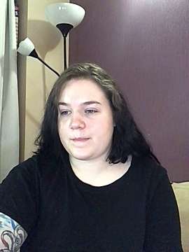 SummerTina naked stripping on cam for live sex video chat