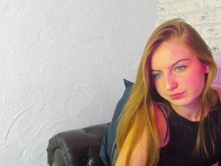 Vanessa-Melon nude on cam – live sex chat