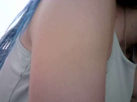 agnes_fantasy naked stripping on cam for live sex video chat