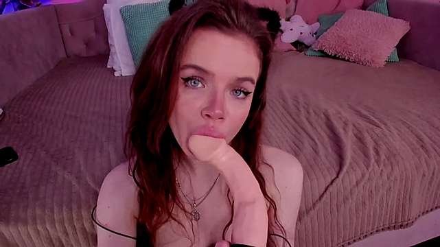 Asella_Starr naked stripping on cam for live sex video chat