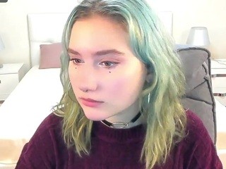 Blackburyy nude on cam – live sex chat