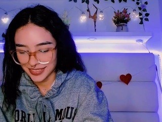 ?, ila ?ire ? nude on cam – live sex chat