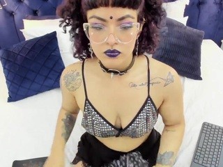 ? , ???? ?????? ? nude on cam – live sex chat