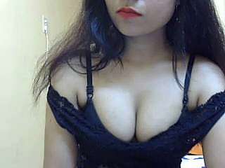 IAmRiyaaa naked stripping on cam for live sex video chat