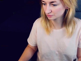 LeyaSilver nude on cam – live sex chat