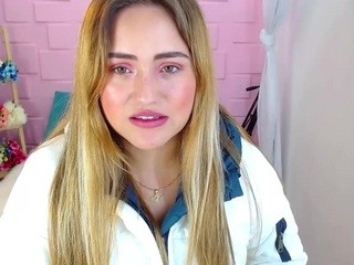 Melanie-nova nude on cam – live sex chat
