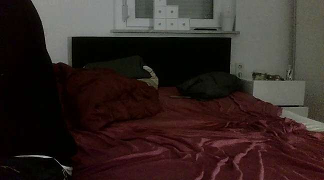 Niiila naked stripping on cam for live sex video chat