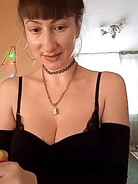 SmileEva naked stripping on cam for live sex video chat