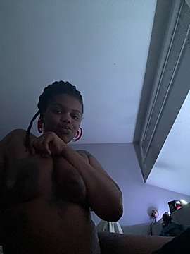Str8CashXx naked stripping on cam for live sex video chat