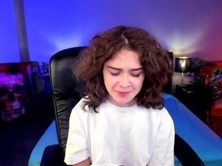 Sweety-Michelle nude on cam – live sex chat
