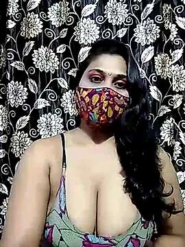 Yourshilpa123 naked stripping on cam for live sex video chat